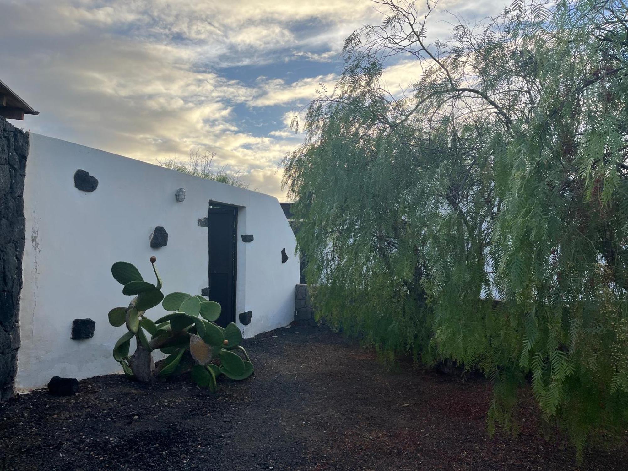 Villa Chloe Плая Бланка Екстериор снимка