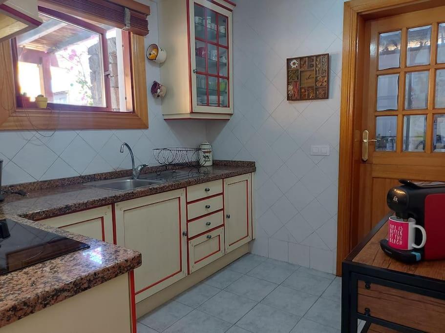 Villa Chloe Плая Бланка Екстериор снимка